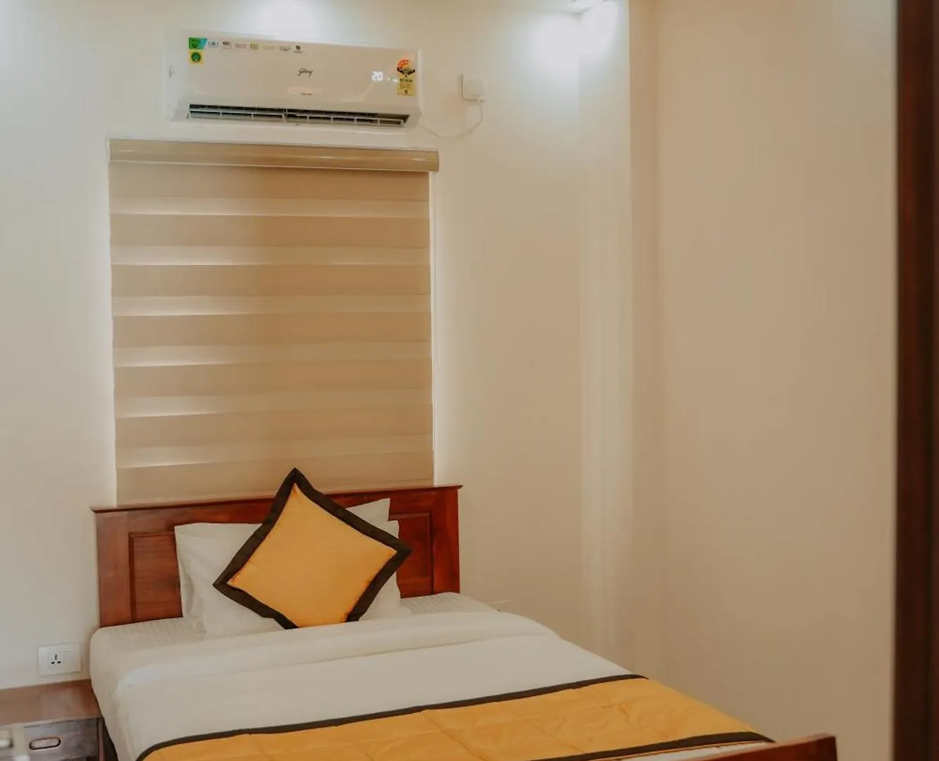 Отель Makkiyil Residency Коччи 3*,