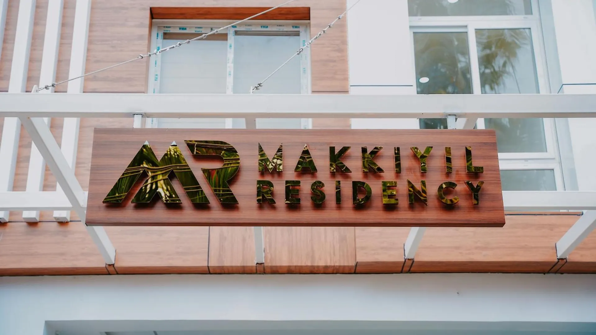 Отель Makkiyil Residency Коччи
